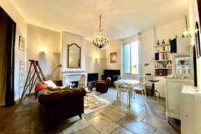 The elegant- 2 bedrooms and central!